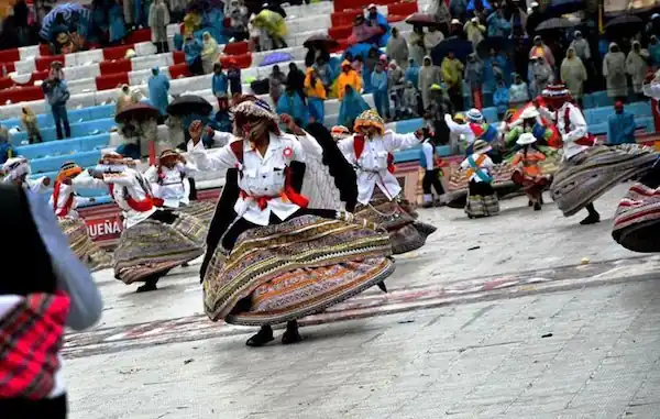 Wititi's dancers on the Inca's capital