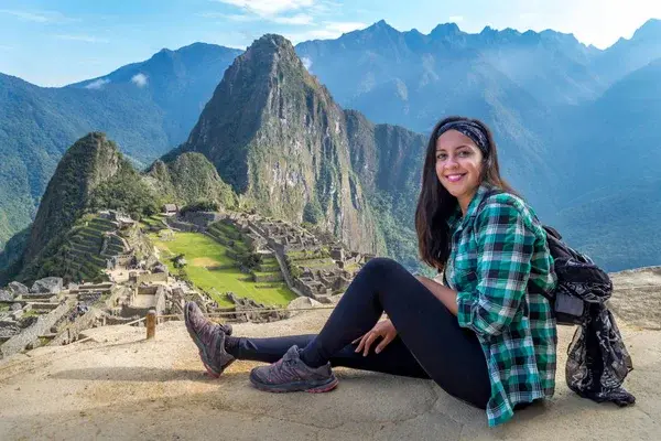 Woman at Machu Picchu learning words in Quechua